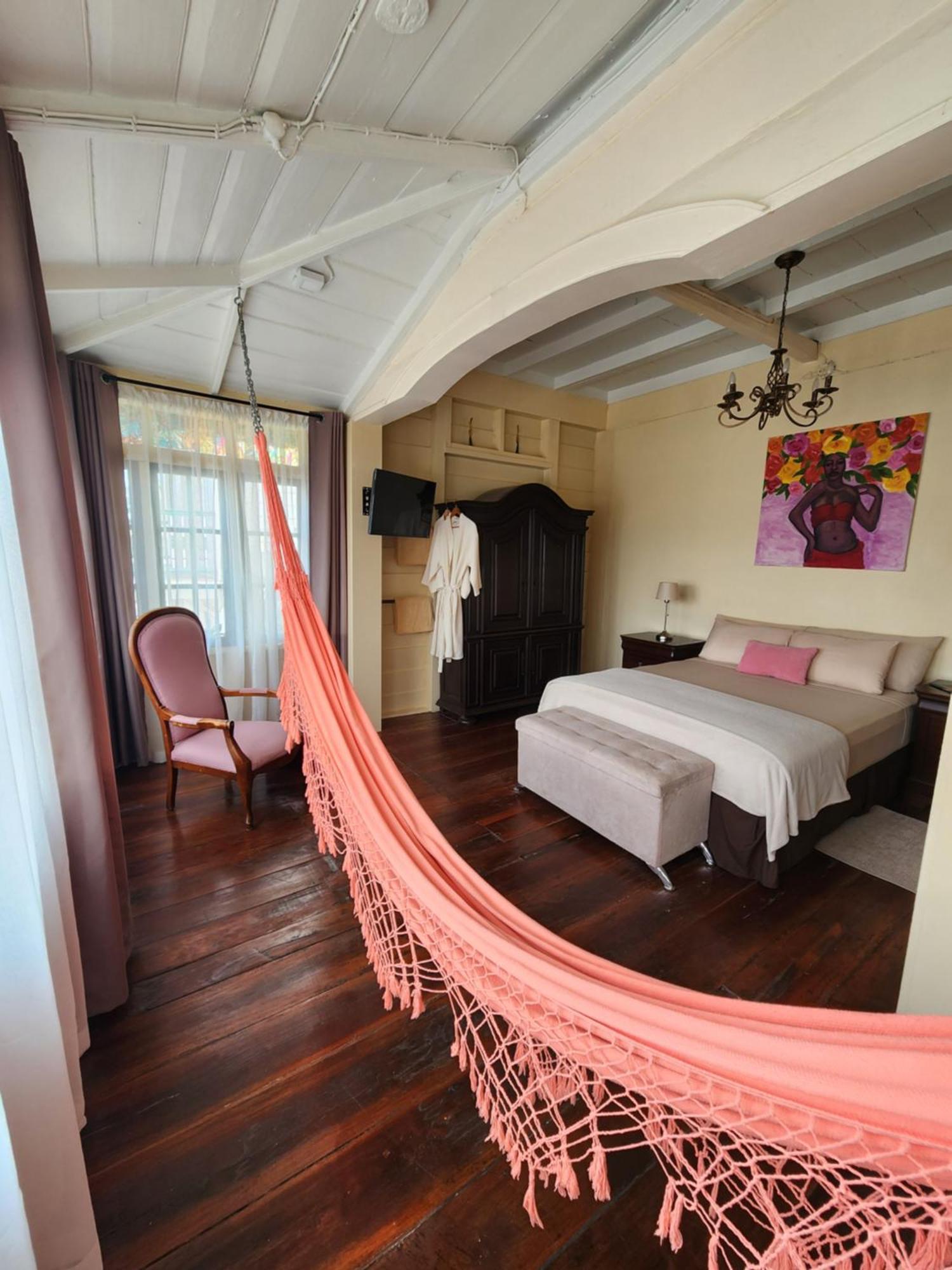 Prins Hendrik Suites Paramaribo Eksteriør bilde